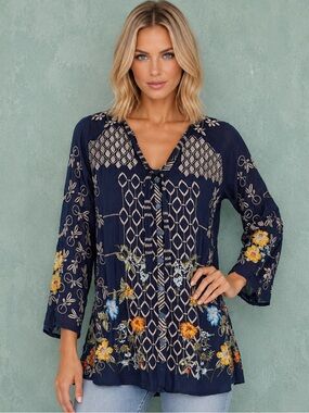 Johnny Was Luca heavily embroidered blouse NWT